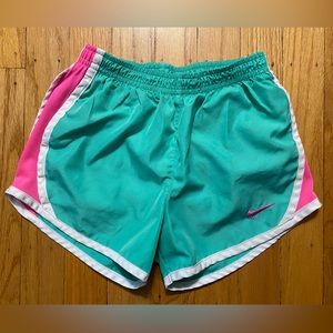 Nike kids dry fit shorts in size 6X